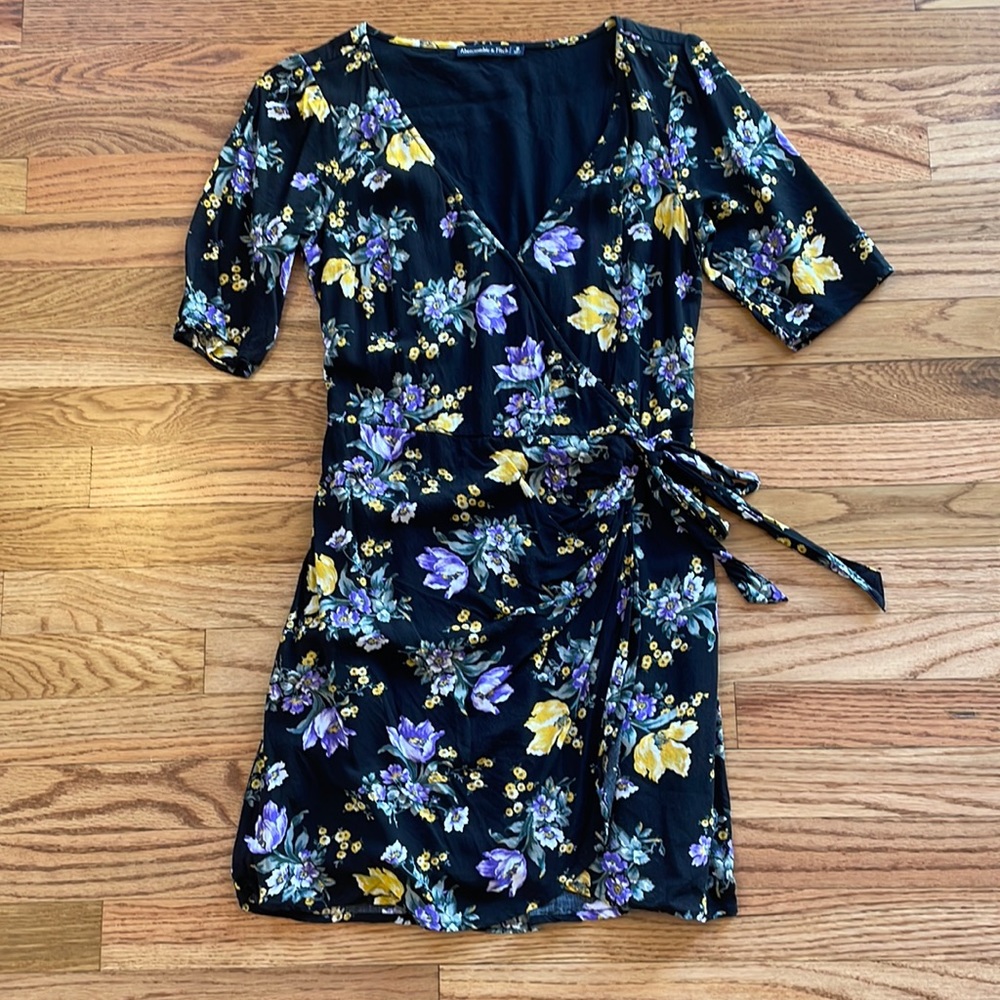 Abercrombie & Fitch Wrap Dress